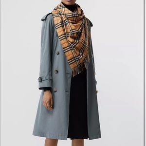 Burberry classic check pattern Cashmere Bandana